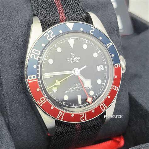 tudor black bay gmt 41mm|tudor black bay gmt thickness.